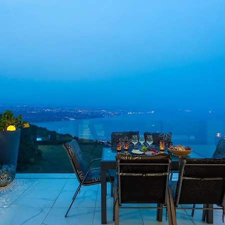Dom wakacyjny White Pearl Diamond-Opatija, Meerblick Und Pool Opatija