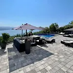 White Pearl Diamond Haus B, Mit Meerblick & Pool