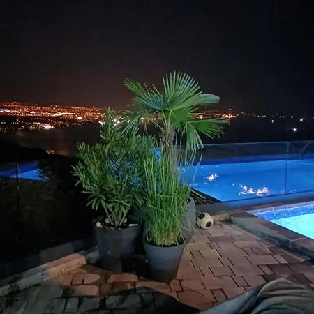 White Pearl Diamond, Mit Meerblick & Pool Tatil Evi *